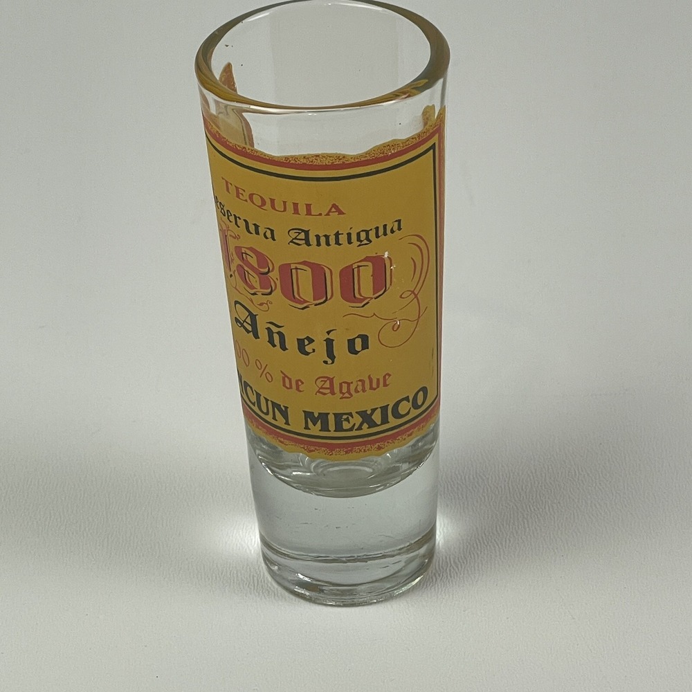 1800 Añejo Shot Glass Cancún Tequila Reserva‎ Antigua México Souvenir